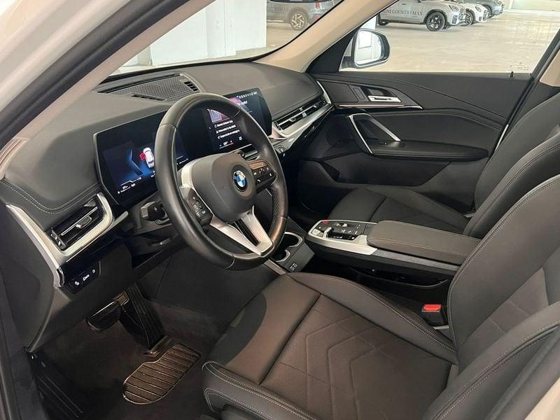 BMW X1 U11 sdrive18d X-Line auto