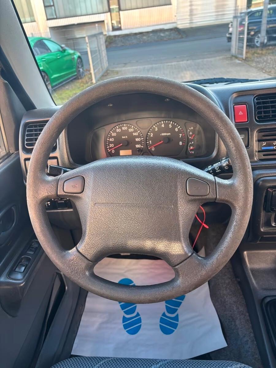 Suzuki Jimny 1.3i 16V cat 4WD JLX CLIMA