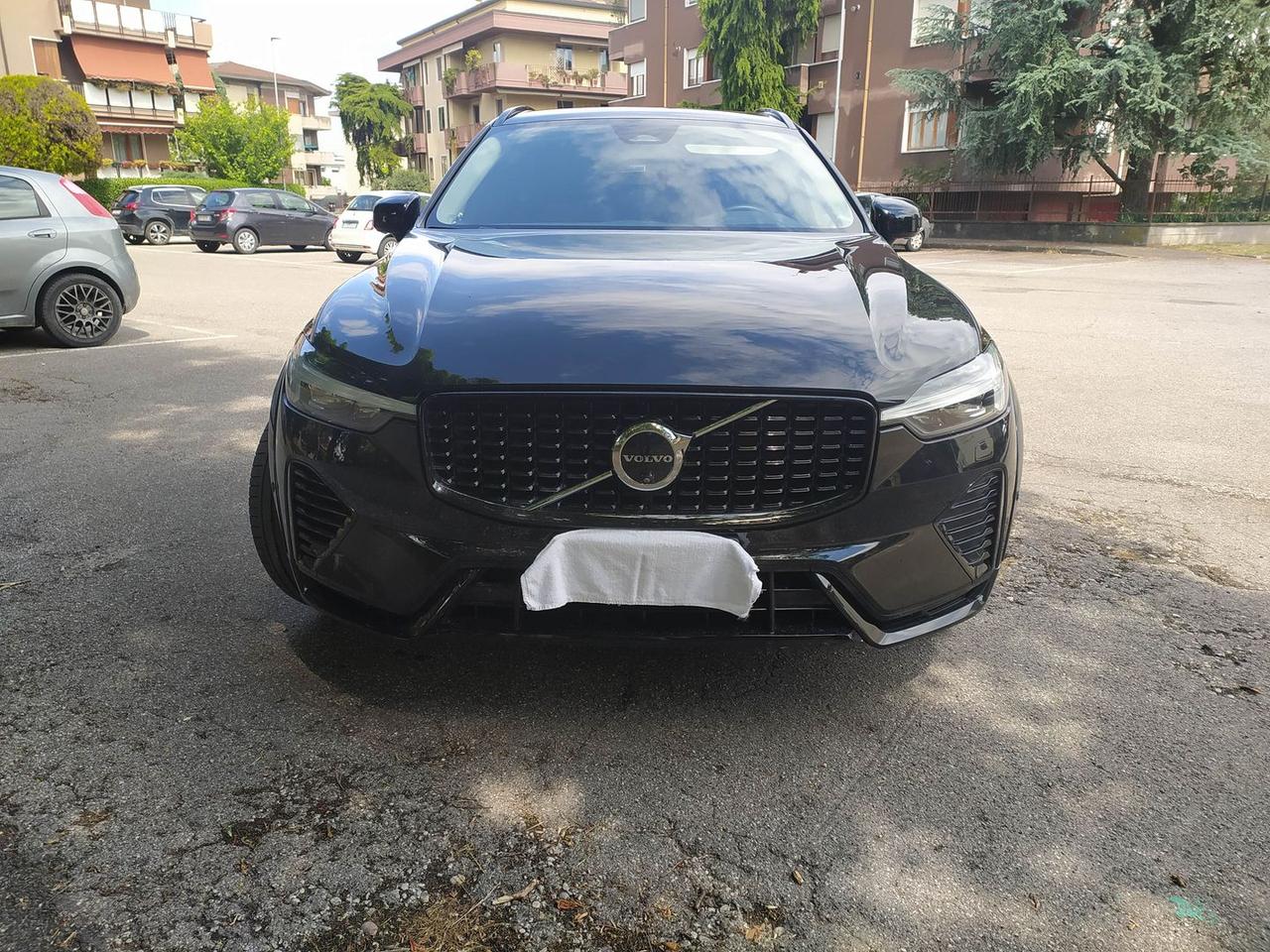 Volvo XC 60 2.0 T6 Recharge PHEV Ultimate Dark