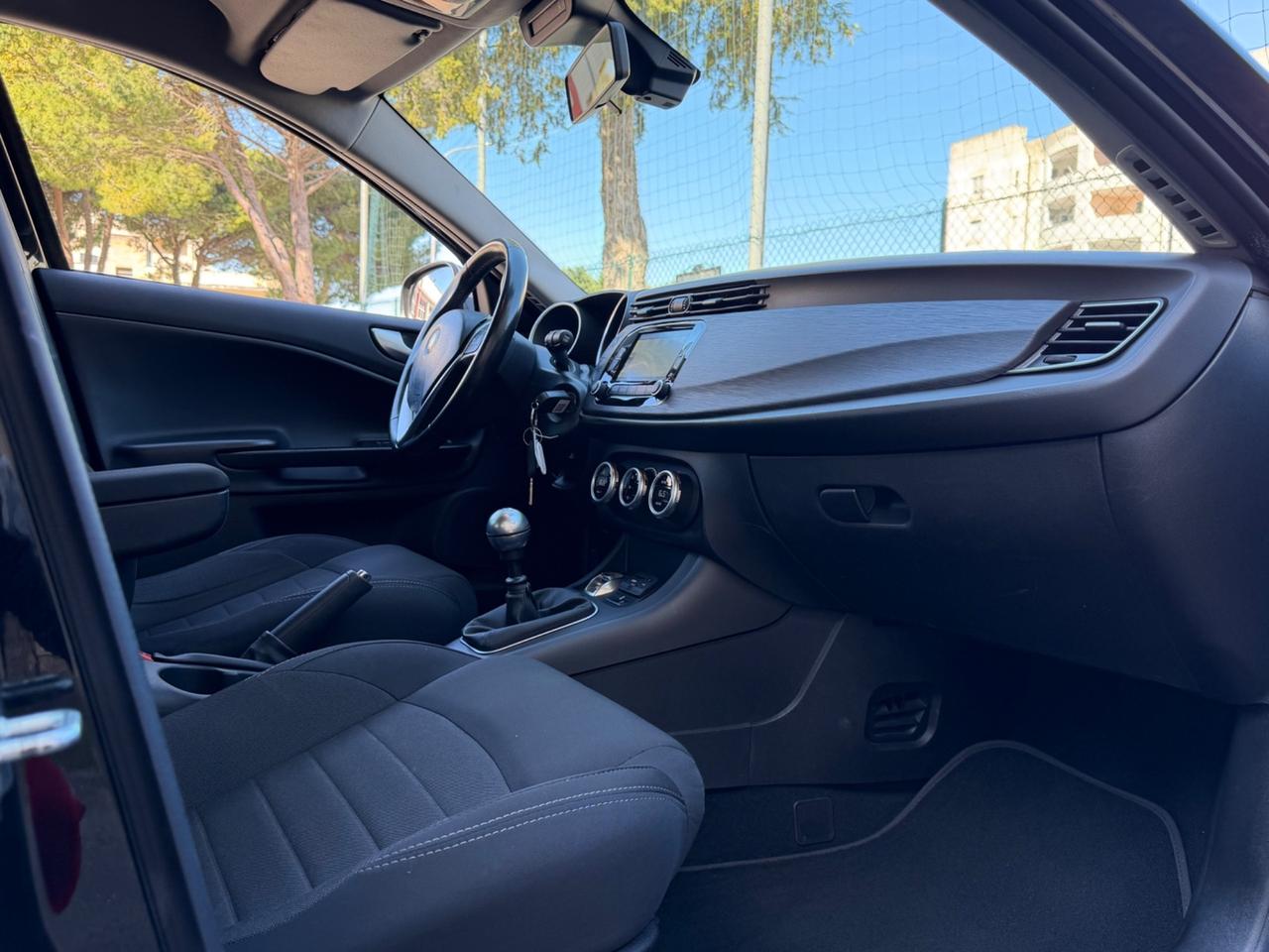 Alfa Romeo Giulietta 1.6 JTDm 120 CV exclusive