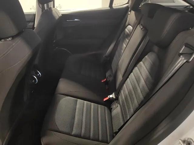 Alfa Romeo Stelvio 2.2 Turbodiesel 160 CV AT8 RWD Business