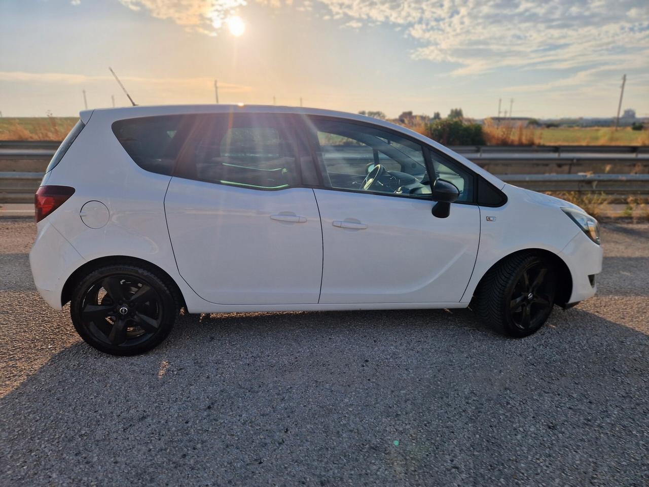 Opel Meriva 1.4 Turbo 120CV GPL Tech Design Edition