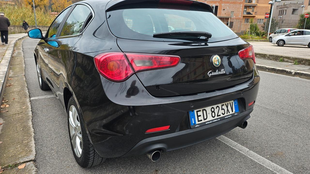 Alfa Romeo Giulietta 2.0 JTDm-2 170 CV Full optional