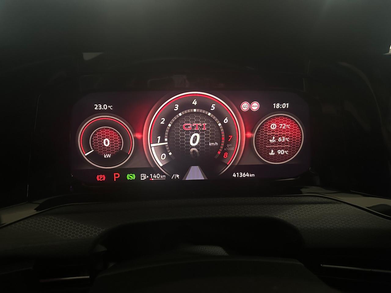 Volkswagen Golf GTI 2.0 TSI DSG