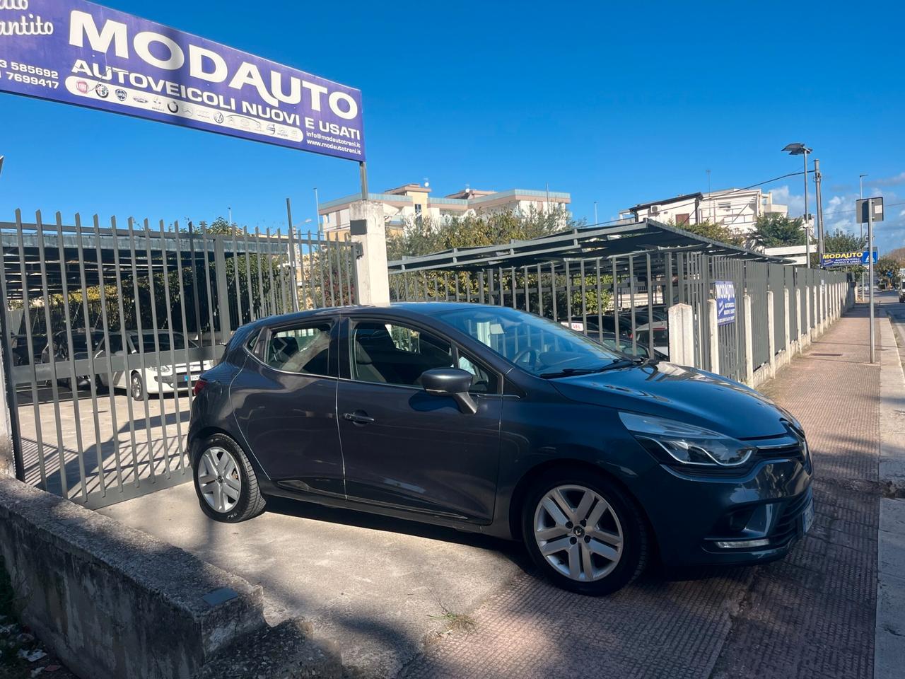 Renault Clio dCi 8V 90CV EDC Start&Stop 5 porte Energy Intens