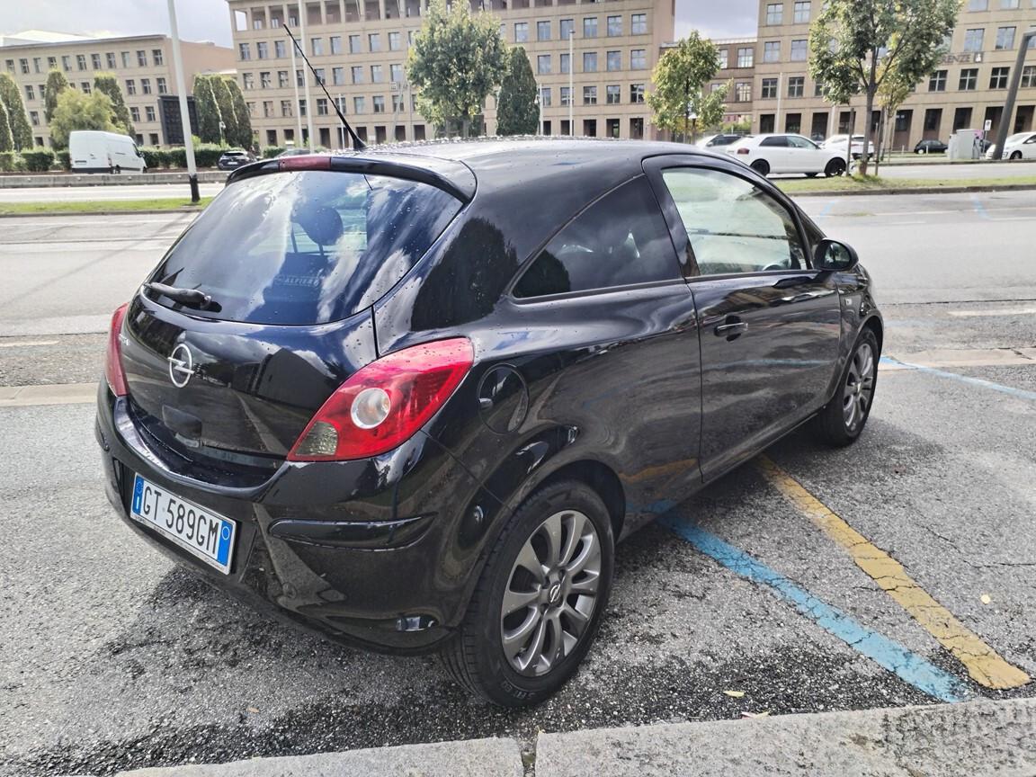 Opel Corsa 1.2 3p Sport 119000km euro 5 2010 cronologia tagliandi