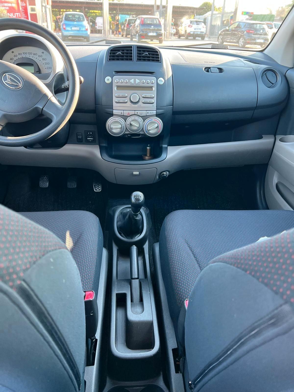 Daihatsu Sirion 1.3 16V 4WD Mio