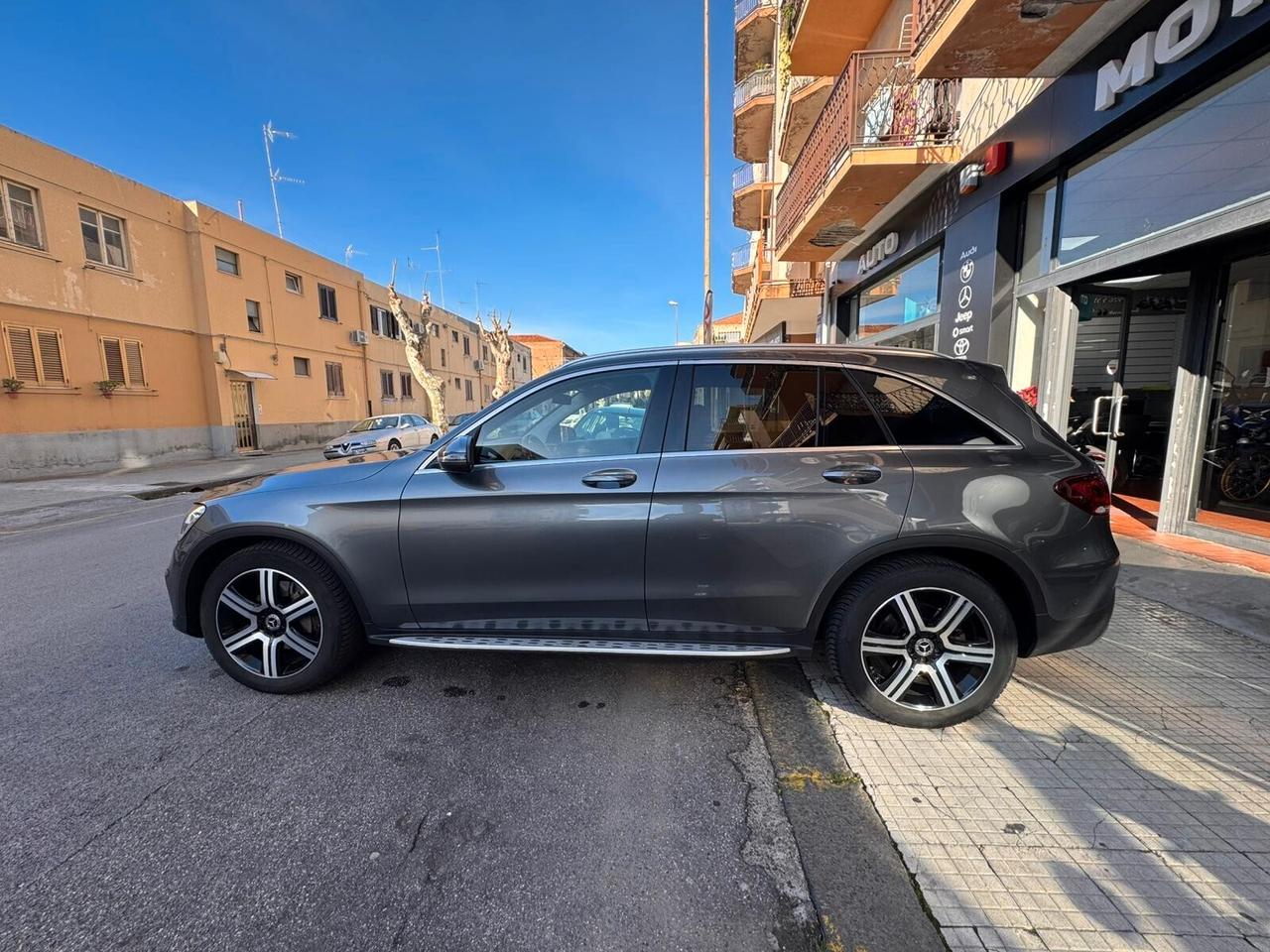 Mercedes-benz GLC 220 d 4Matic Premium tua Da 465€ con ANTICIPO 0