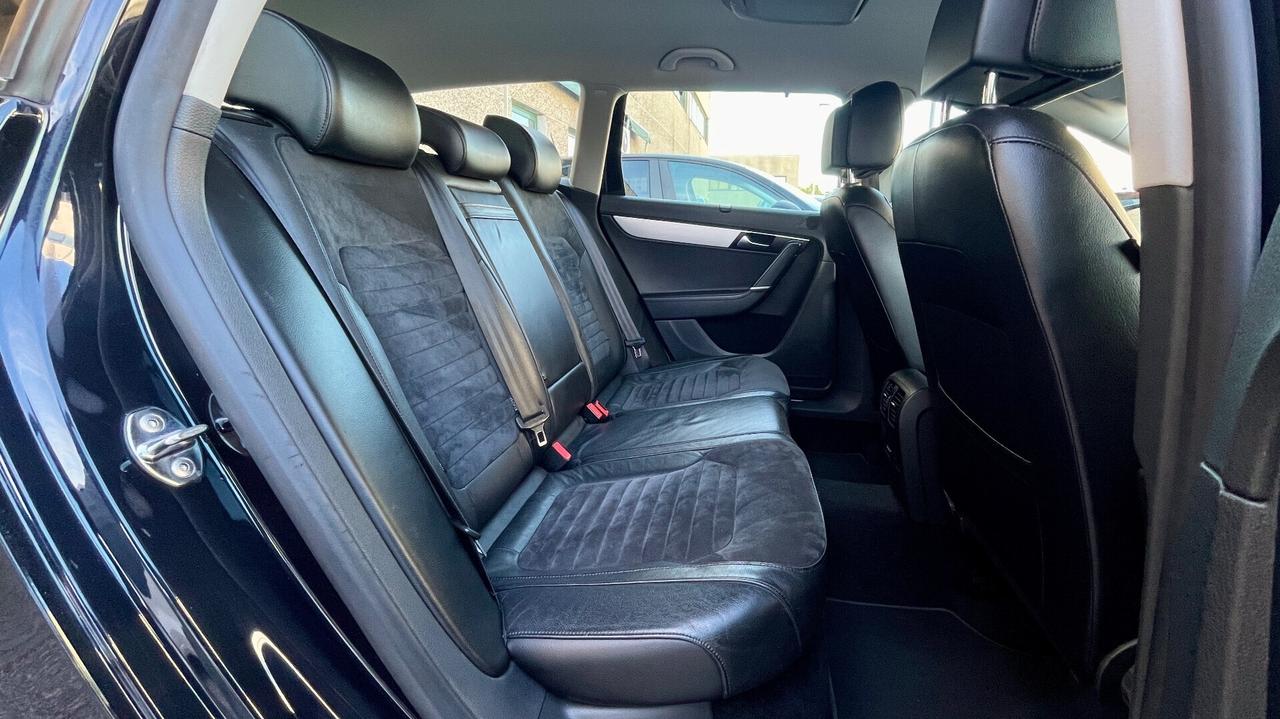 VOLKSWAGEN PASSAT VARIANT 2.0 HIGH BMT 4 MOTION TDI DSG 170 CV - PELLE, SEDILI RISCALDATI