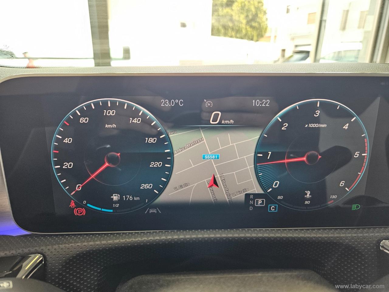 MERCEDES-BENZ CLA 200 d Automatic Premium