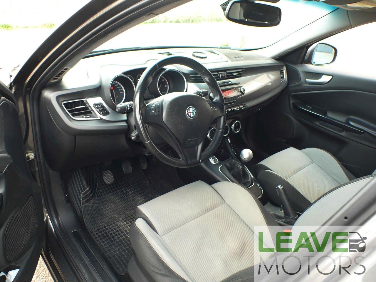 Alfa Romeo Giulietta 1.6 JTDm (M1451)