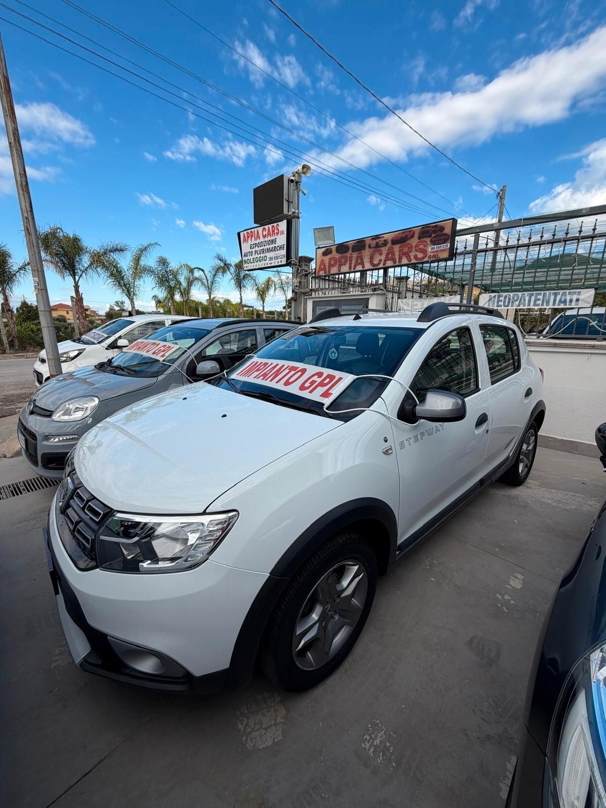 Dacia Sandero Stepway 1.0 TCe 100CV ECO-G 15th Anniversary