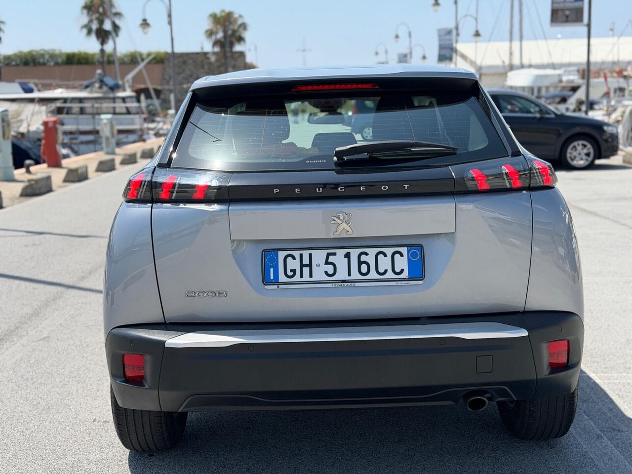 Peugeot 2008 BlueHDi 1.6 HDI 110 cv 2022 garanzia 12 mesi