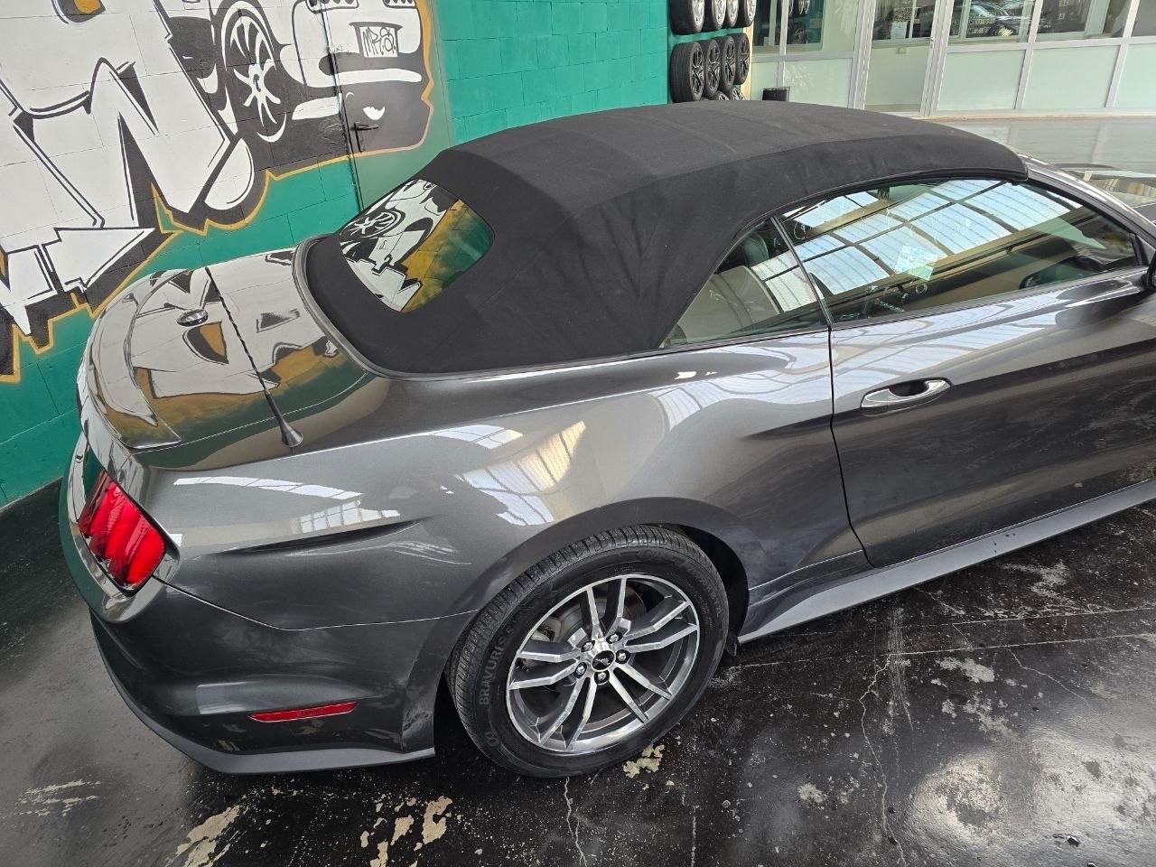 Ford Mustang Convertible 2.3 EcoBoost aut.