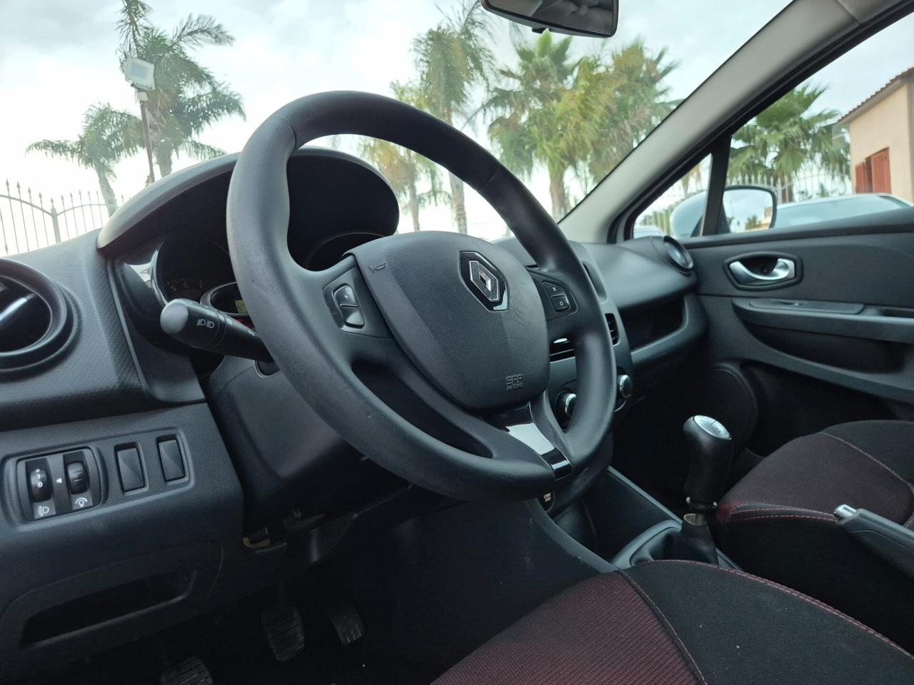 Renault CLIO 1.2 75CV GPL 5 porte RESTAYLING 2015