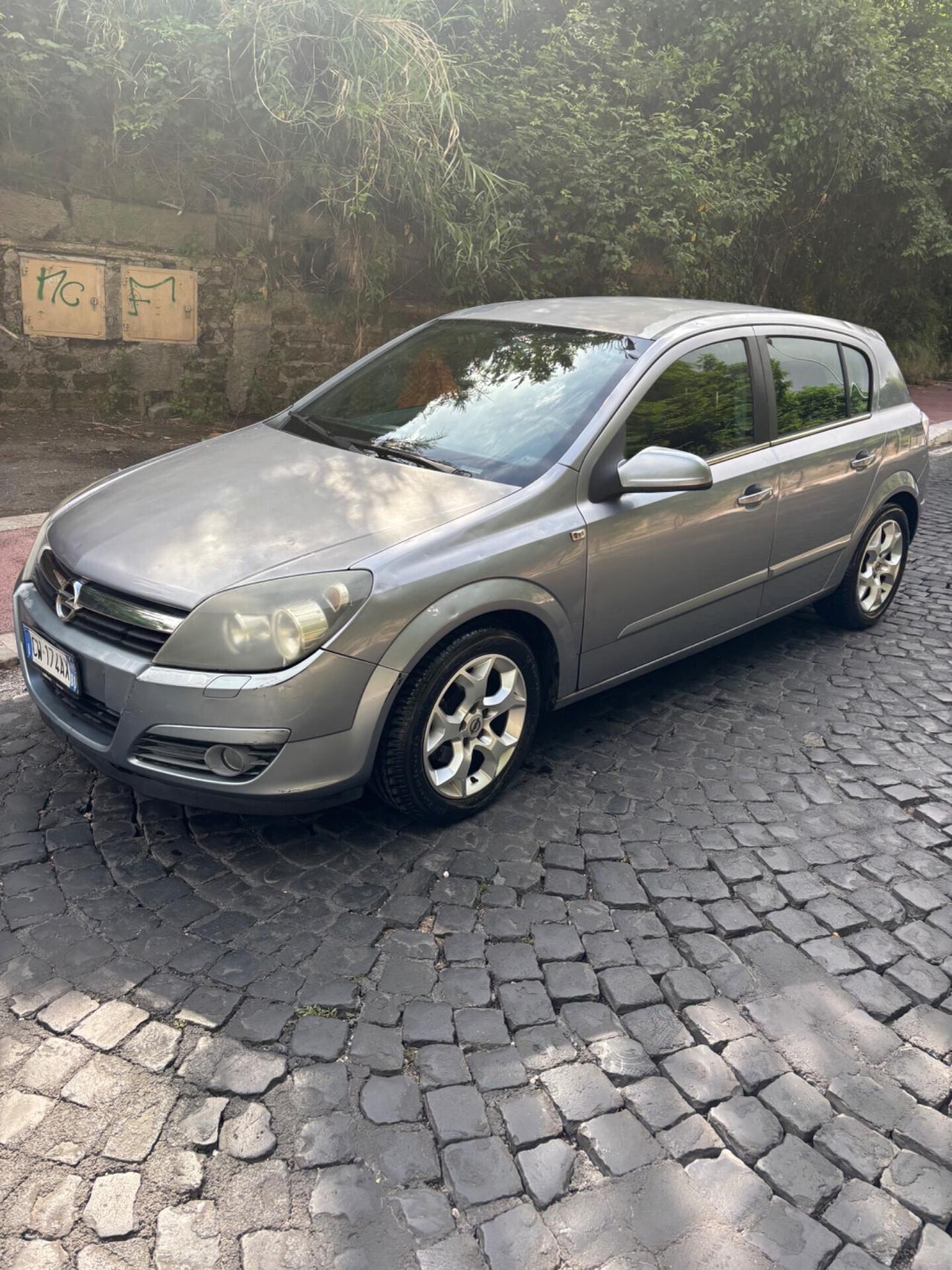 Opel Astra 1.6 16V benzina