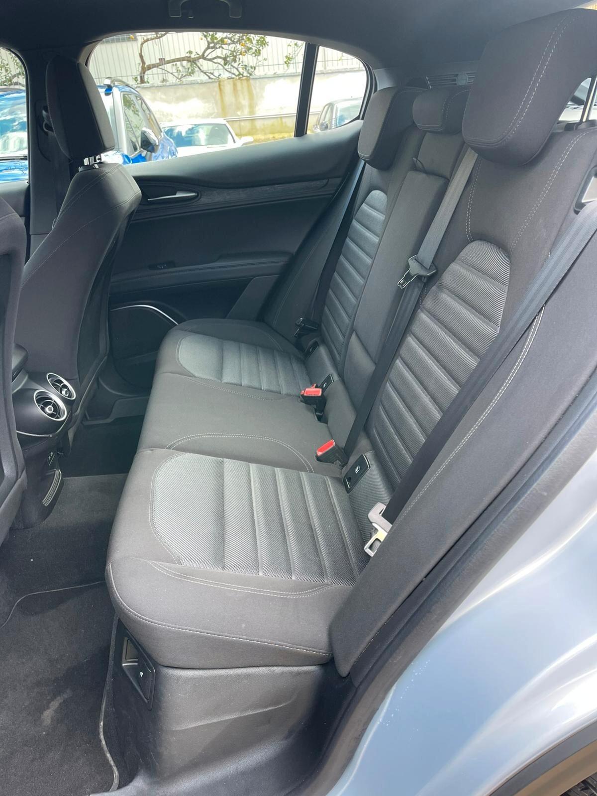 Alfa Romeo Stelvio 2.2 Turbodiesel 190 CV AT8 Q4 Super Business