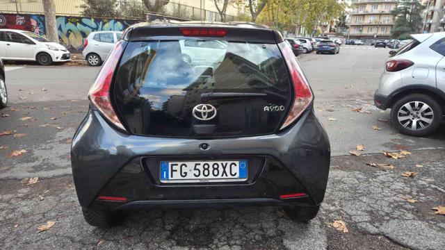 TOYOTA Aygo 1.0 VVT-i 69 CV 5 porte x-cool