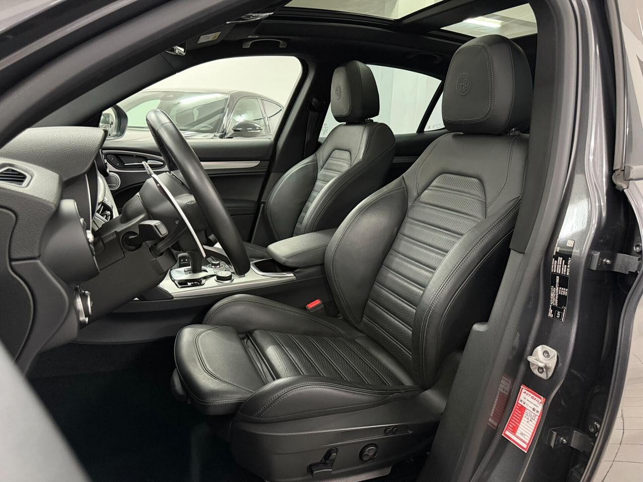 Alfa Romeo Stelvio 2.2 TD 210 CV VELOCE TETTO HARMAN KARDON Q4