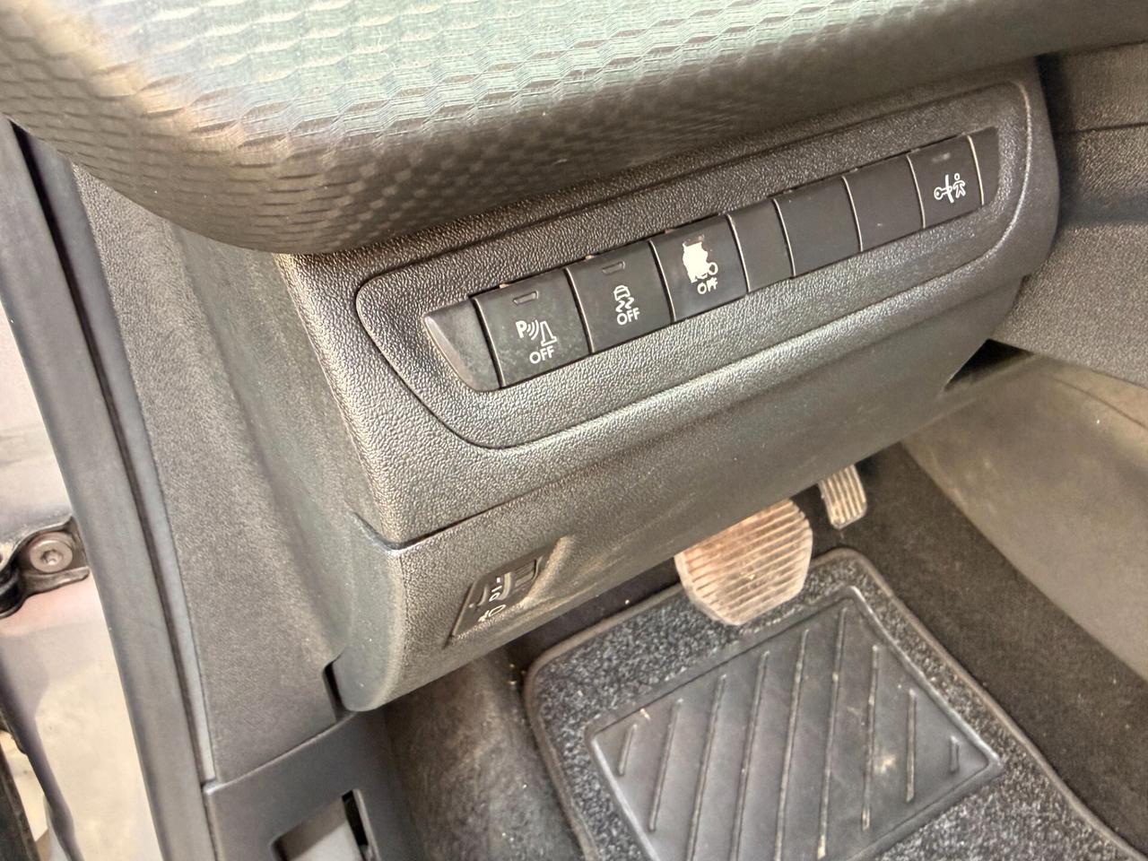 Peugeot 2008 Cambio Automatico KM 100.700