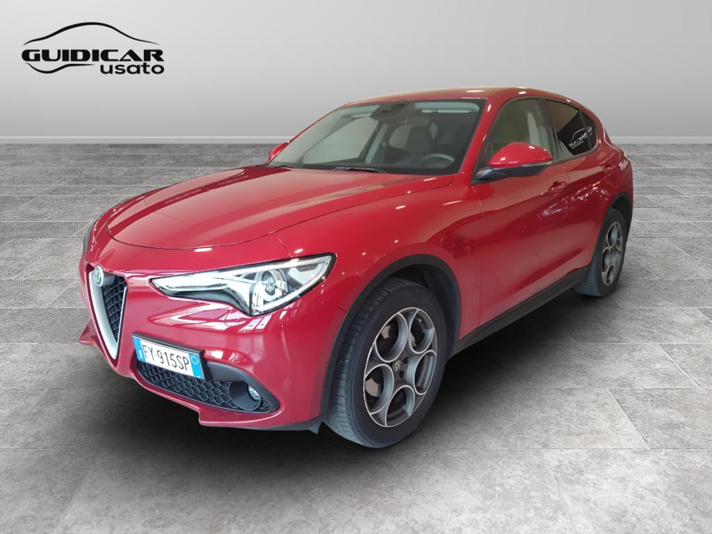 ALFA ROMEO Stelvio 2017 - Stelvio 2.2 t Business Q4 190cv auto my19