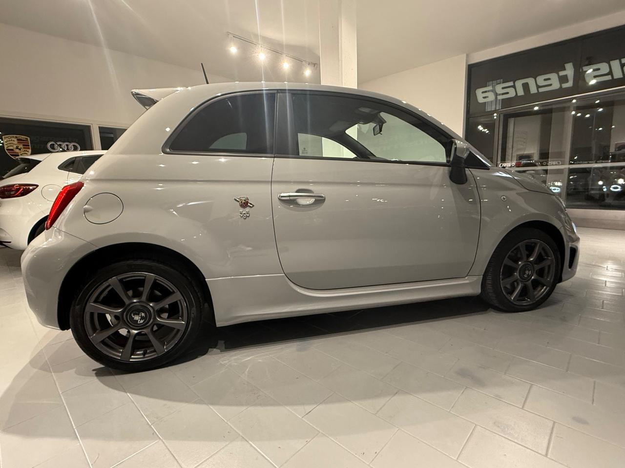 Abarth 595 1.4 Turbo T-Jet 145 CV