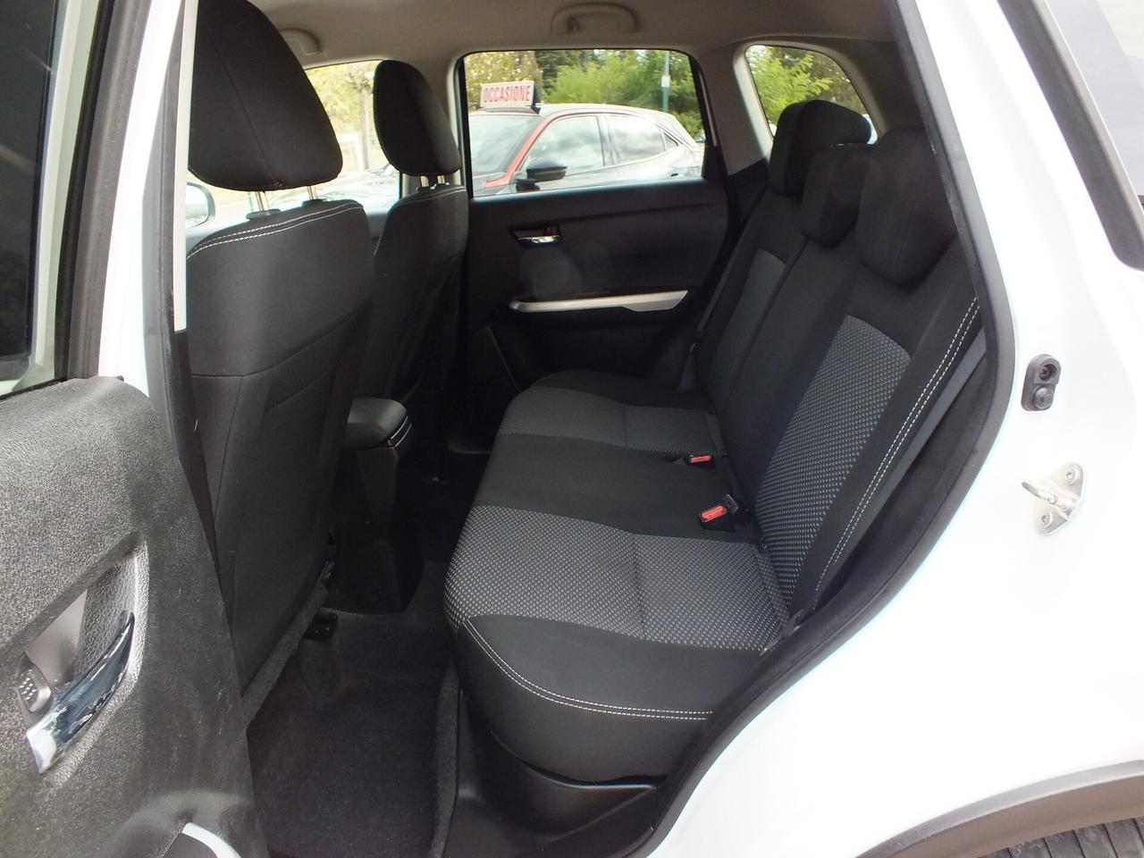 SUZUKI VITARA 1.6 DDiS 4X4 -RETROCAMERA