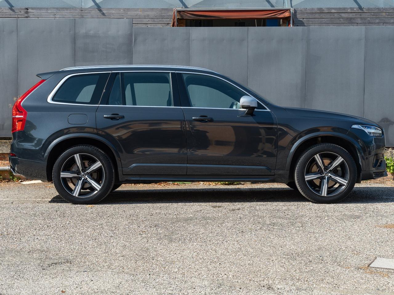 Volvo XC 90 XC90 D5 AWD Geartronic 7 posti R-design