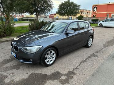 Bmw 118 118d 5p. Unique