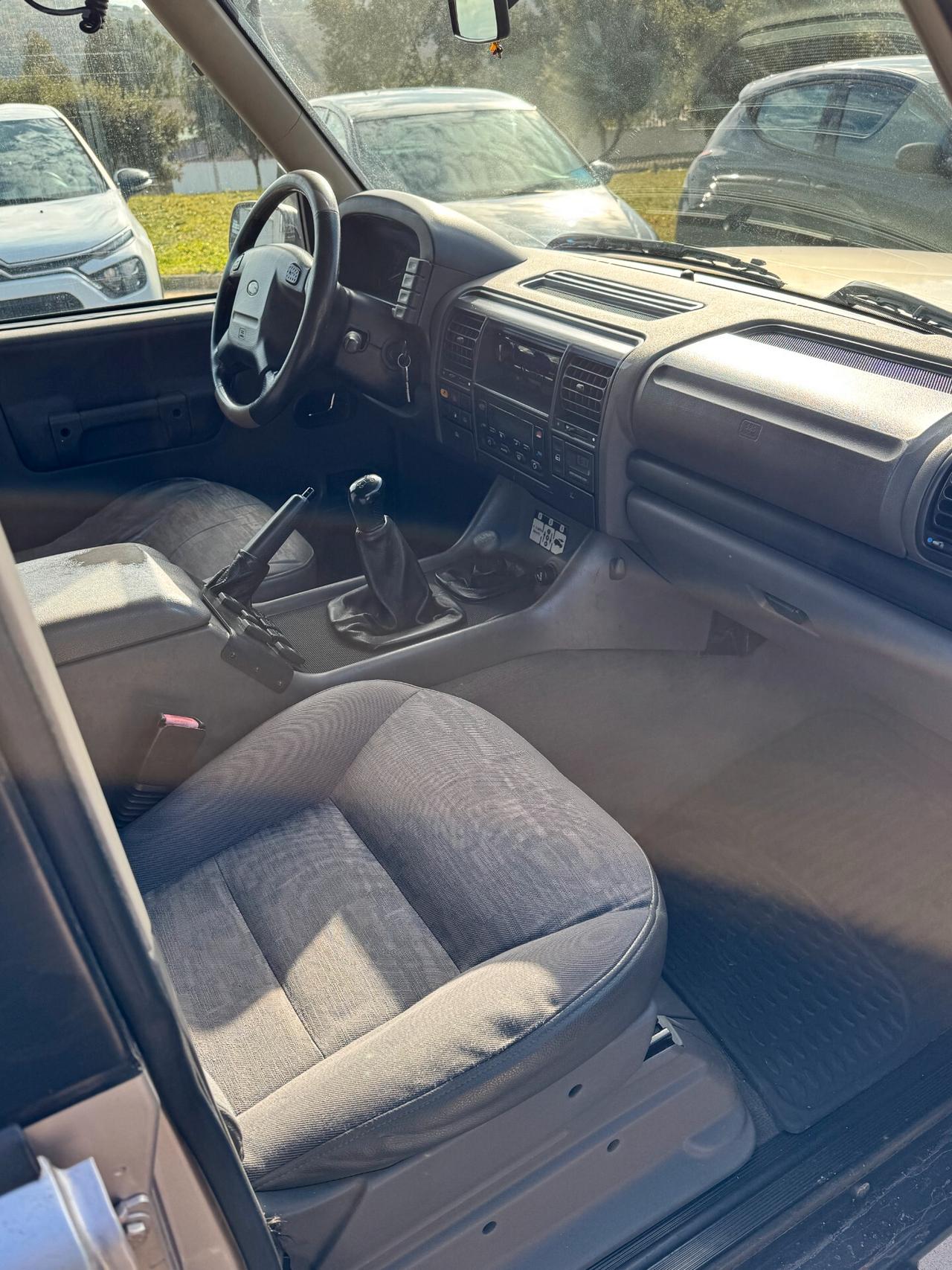 Land Rover Discovery 2.5 Td5 5 porte Luxury