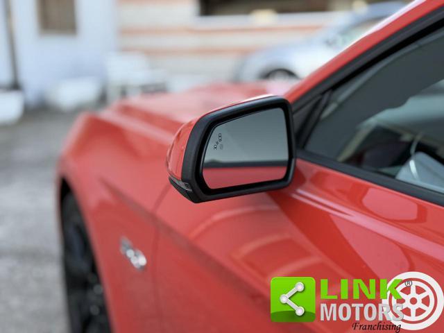 FORD Mustang Gt coupé