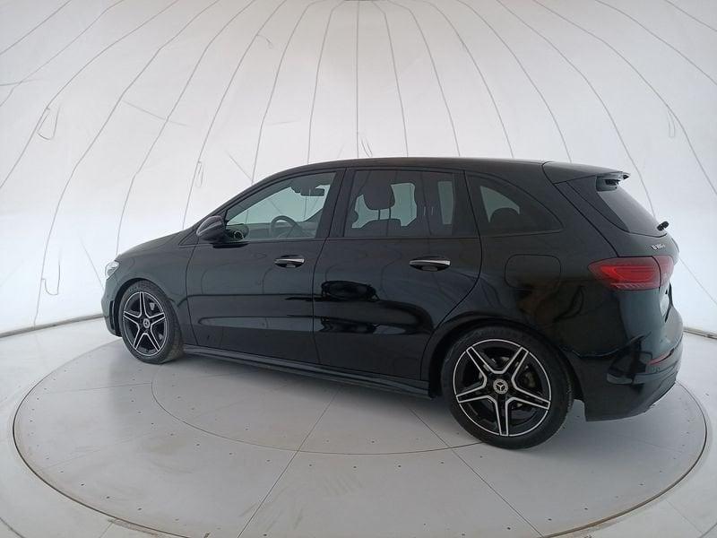 Mercedes-Benz Classe B - W247 2023 B 180 d AMG Line Advanced Plus auto