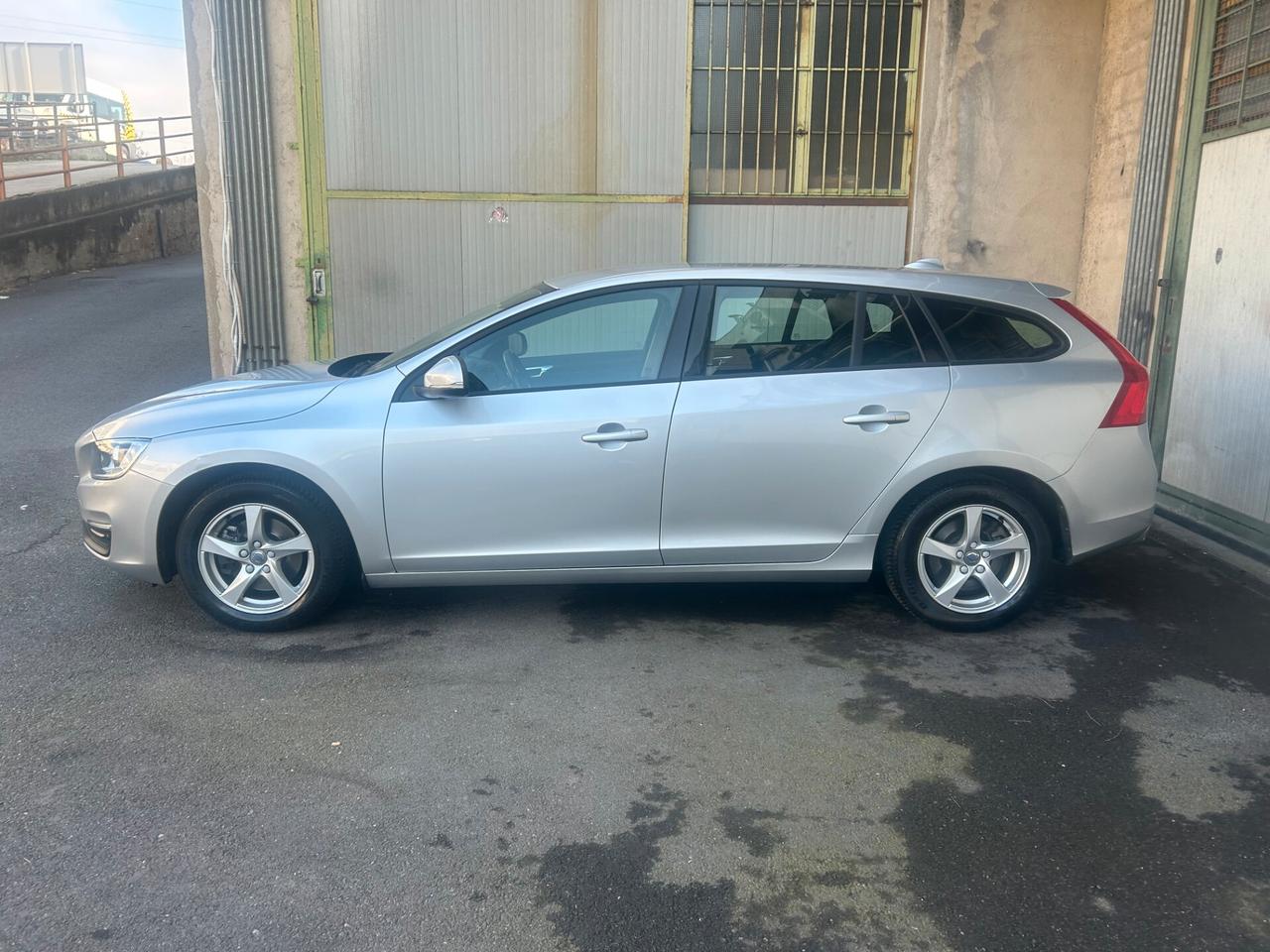 Volvo V60 D2 Kinetic