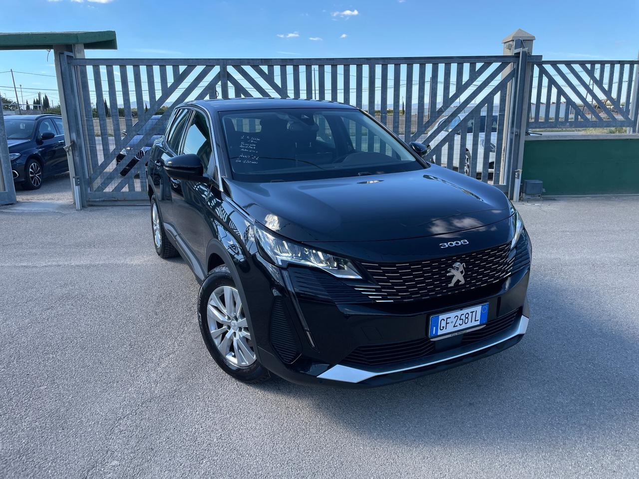 Peugeot 3008 1.5 BlueHDi 130cv EAT8 Active Business-NAVIGATORE-RETROCAMERA