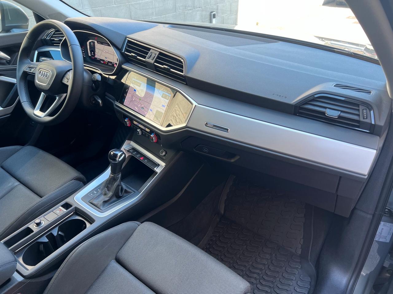 Audi Q3 Sportback SPB 35 2.0 tdi S line edition s-tronic LED/CAMERA/20; PERFETTA!!