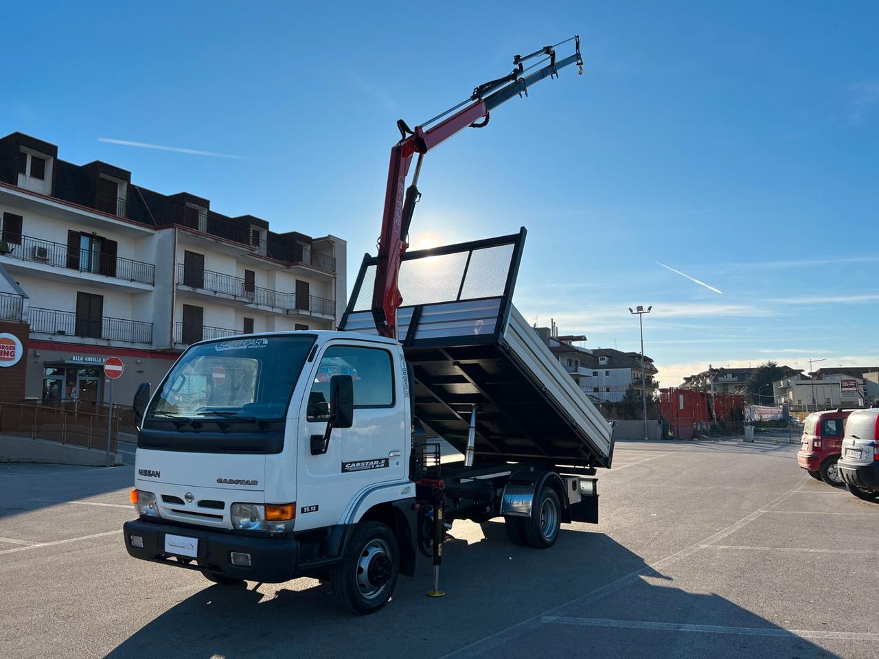 NISSAN CABSTAR GRU E RIBALTABILE ANNO 2001 CILINDRATA 3000