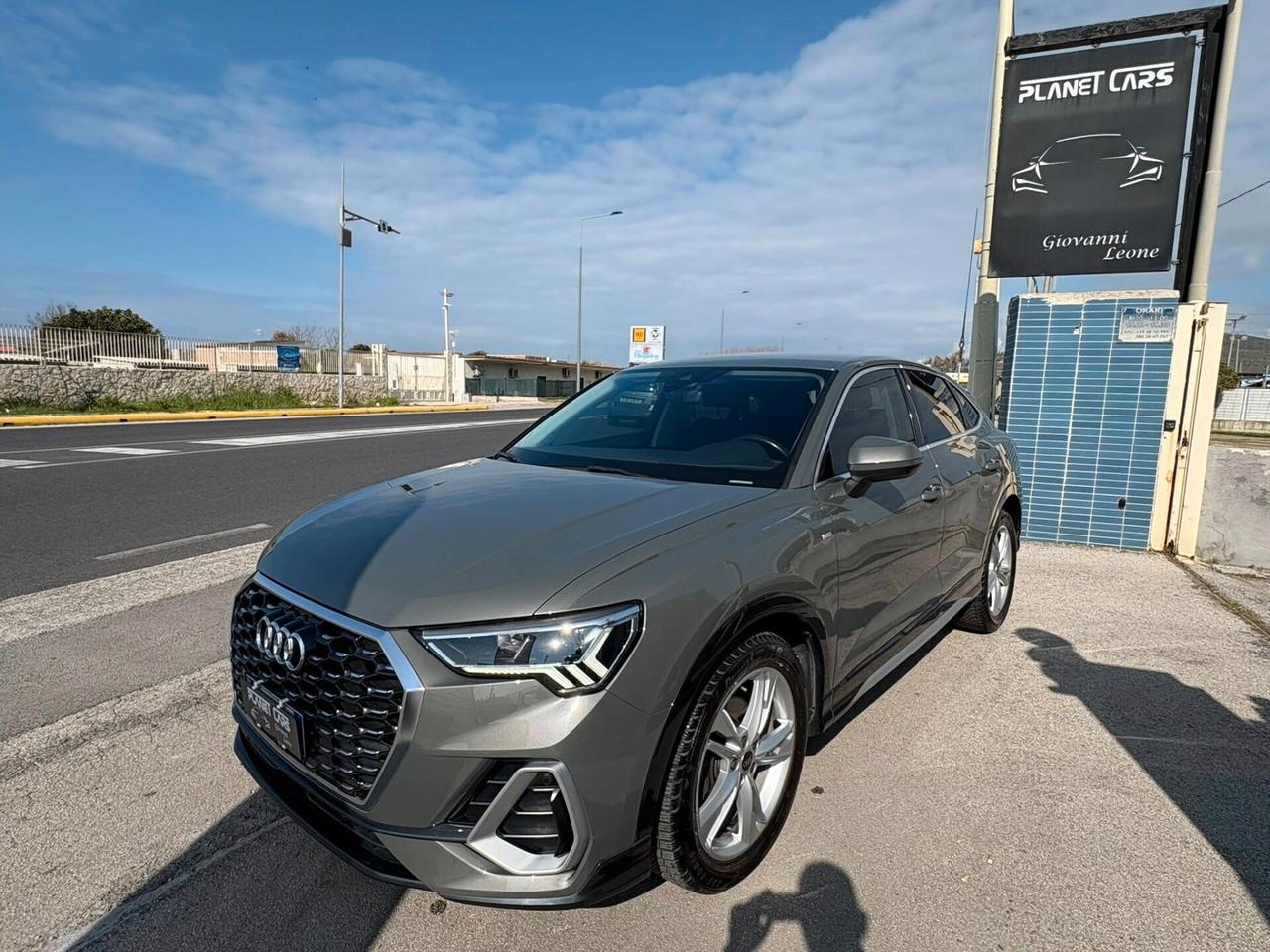 Audi Q3 sportback 150cv S-Line uniprò