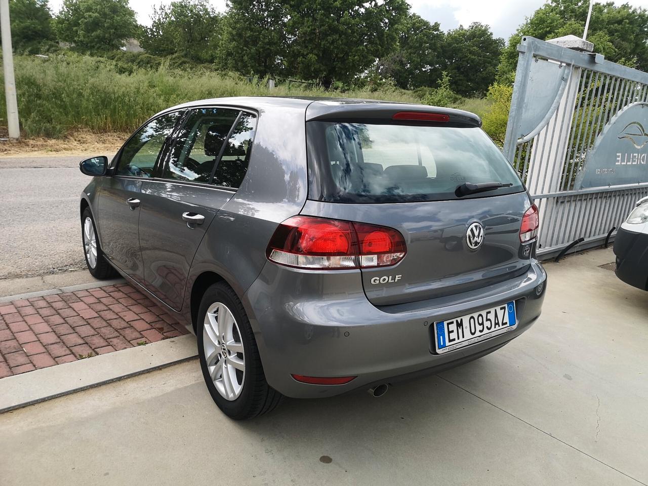 Volkswagen Golf 1.6 TDI DPF 5p. Highline