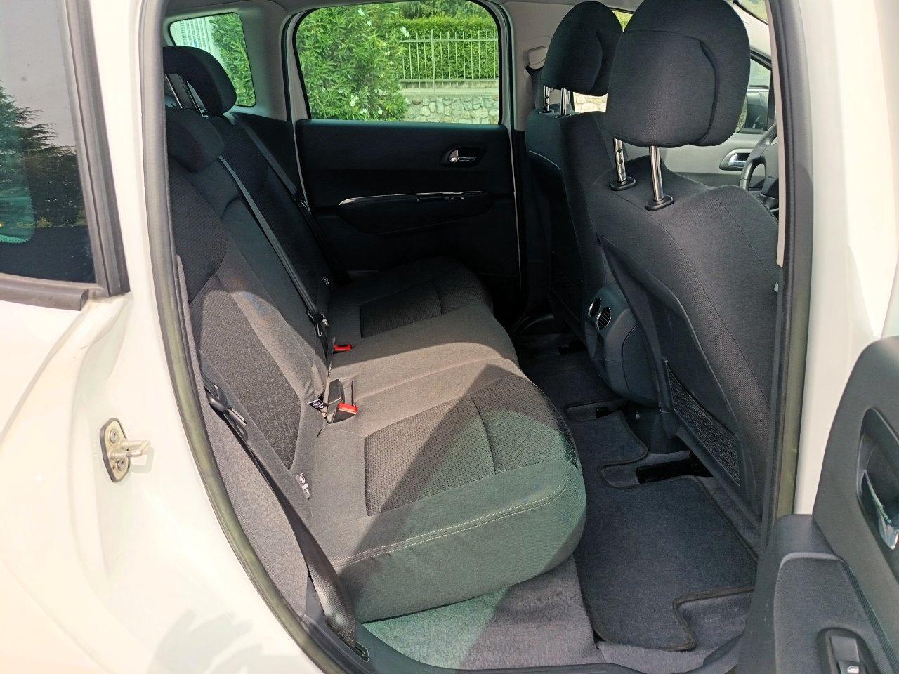 Peugeot 3008 1.6 hdi Business