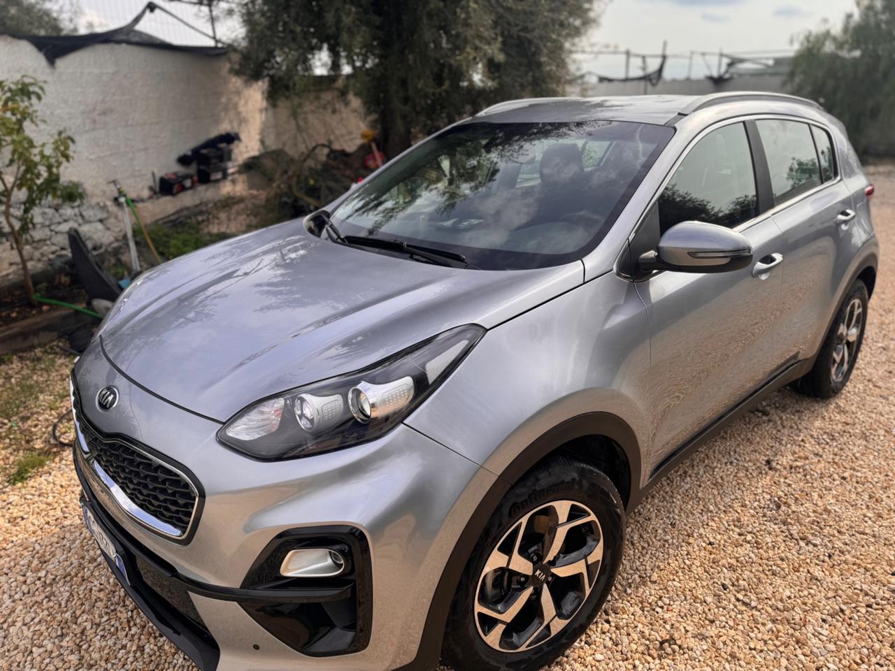 Kia Sportage 1.6 diesel Hybrid ACCETTO PERMUTA