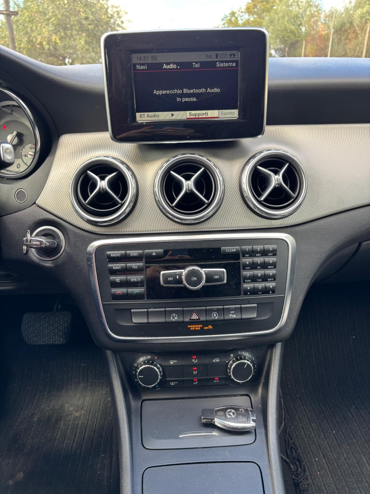 Mercedes-benz GLA 200 d Automatic Sport