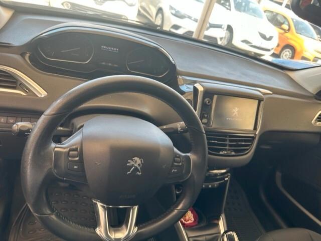 PEUGEOT 208 DIESEL FULL OPTIONAL NAVIGATORE...