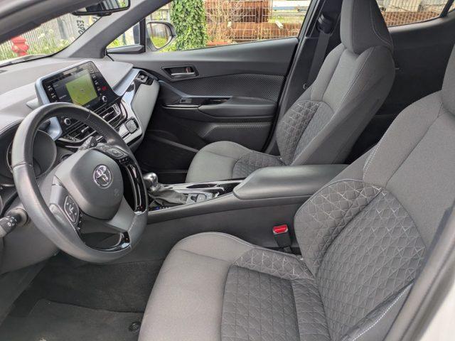 TOYOTA C-HR 1.8 Hybrid E-CVT Trend