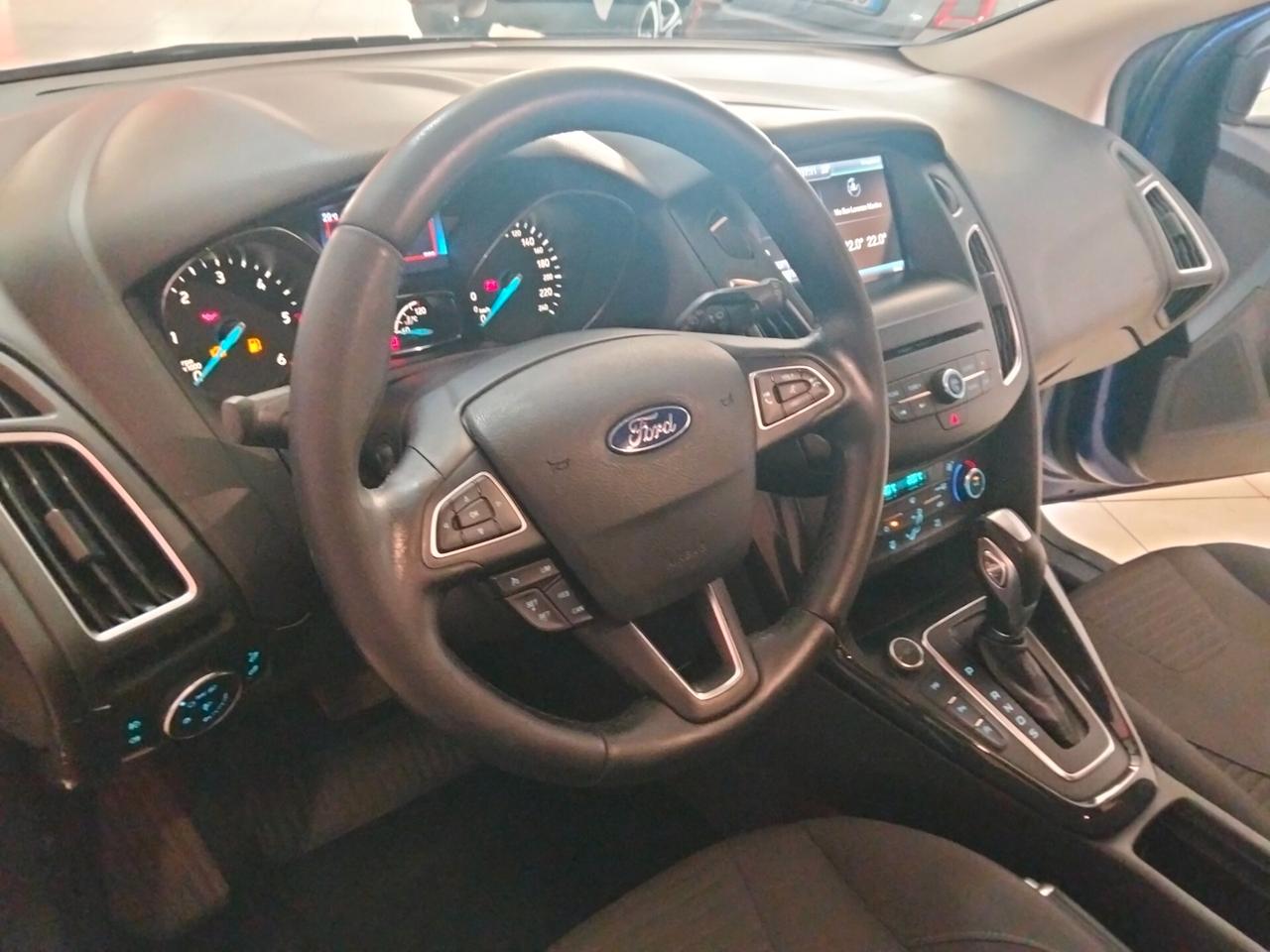 Ford Focus 1.5 TDCi 120 CV Start&Stop Powershift Business