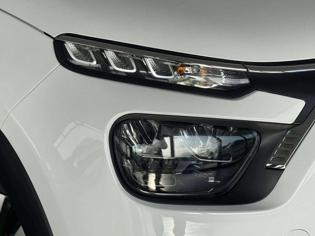 Citroen C3 BlueHDi 100 CV S&S Shine-2022