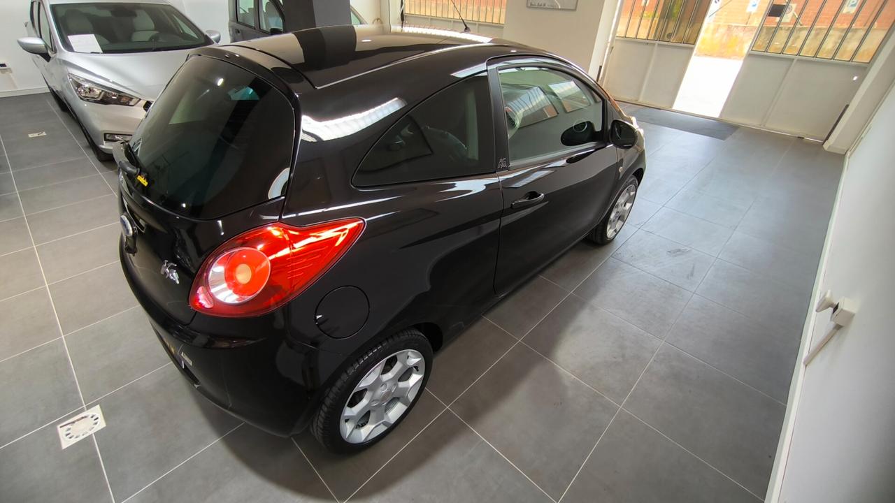 Ford Ka 1.2 8V 69CV Titanium ok neopatentati