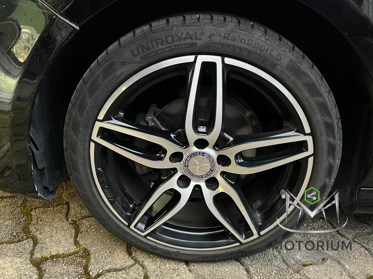 Mercedes A 180 D Premium 7G-DCT my16