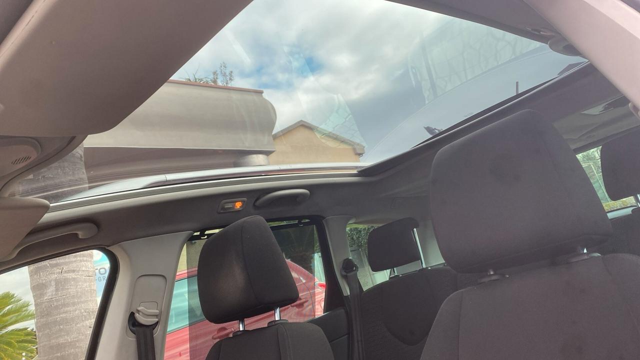 Peugeot 308 1.6 110 CV TD