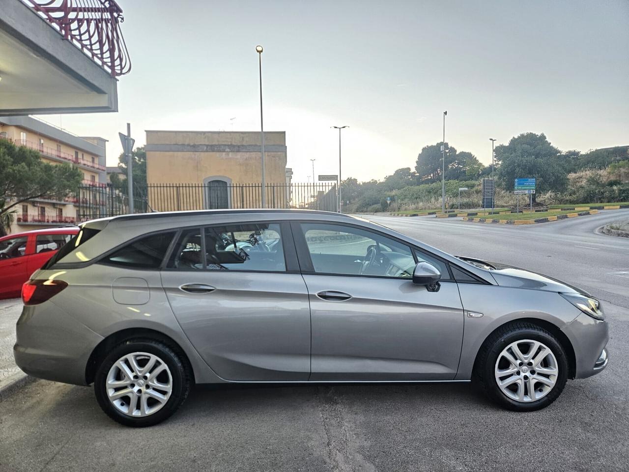 Opel Astra Sports Tourer 1.6 cdti