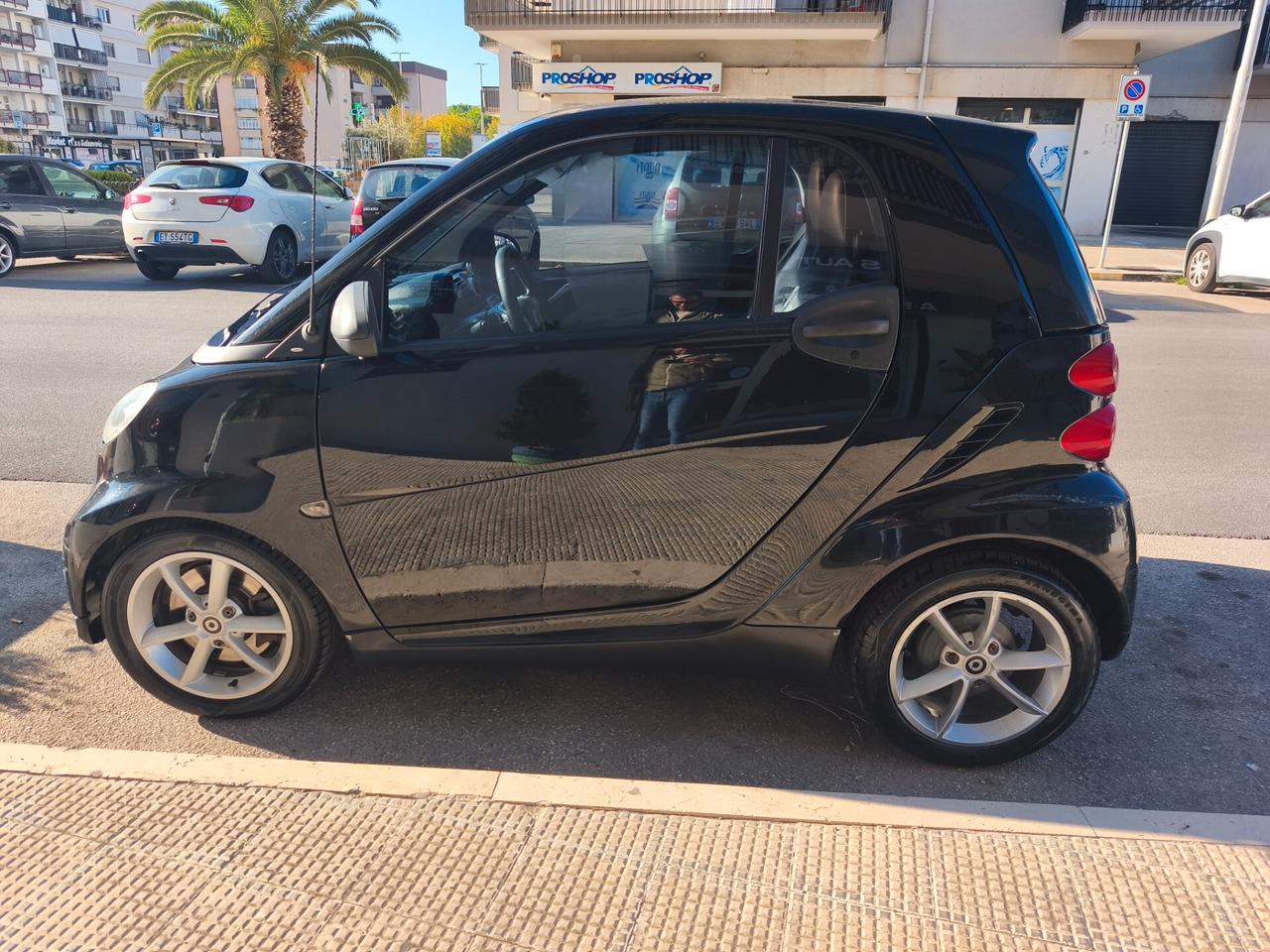 Smart ForTwo 800 40 kW coupé pure cdi